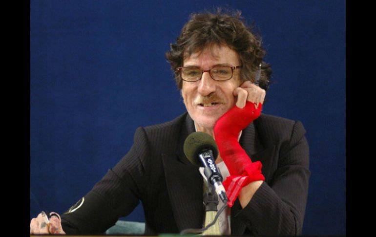 ''Charly está en su casa, gracias por preocuparse, (...) está feliz con sus seres queridos'', reveló el productor José Palazzo. AFP / ARCHIVO