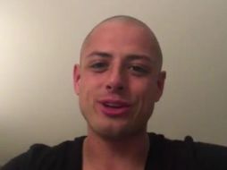 En un video publicado en redes sociales, Javier Hernández cumplió su promesa y muestra que quedó sin cabello. TWITTER / @CH14_