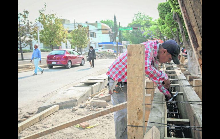 Movilidad sustentable. Además de la vía para automotores, se harán adecuaciones para una ciclovía. EL INFORMADOR / G. Gallo