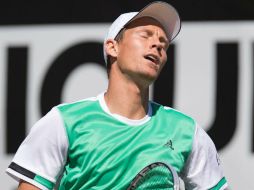 El checo Tomas Berdych se lamenta tras quedar eliminado a manos del español Feliciano López. AFP / T. Kienzle