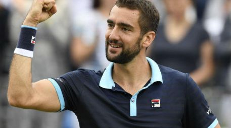 Cilic celebra la victoria en el torneo londinense. EFE / W. Oliver