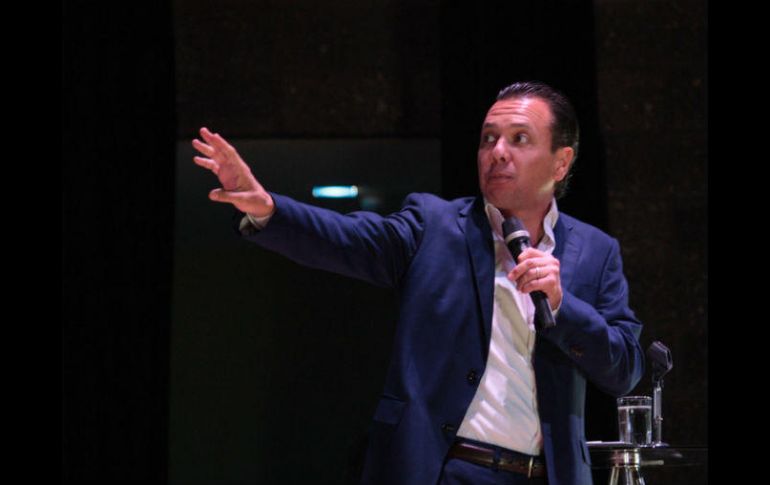 Lemus Navarro añadió que tiene una relación personal con el jugador y no le dará la espalda. EL INFORMADOR / ARCHIVO