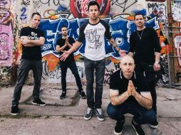 Simple Plan lleva el 2017 celebrando por el mundo 15 años de su primer disco. FACEBOOK /