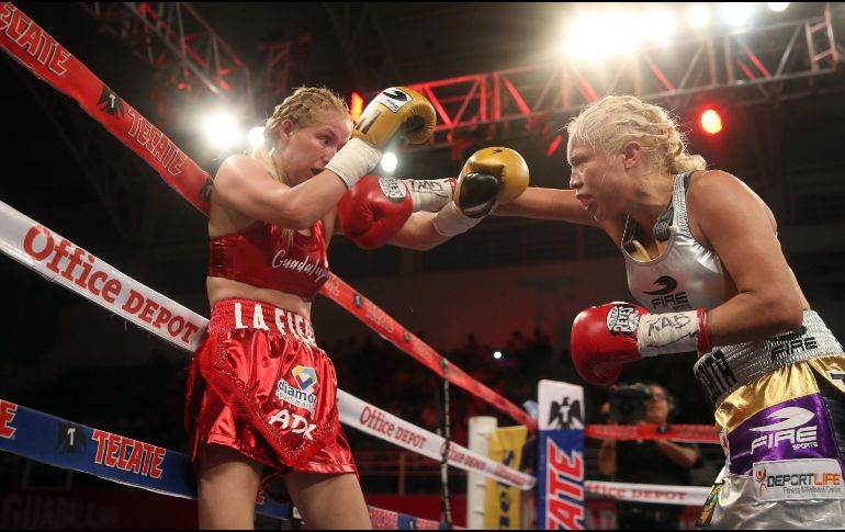 El 24 de junio pasado, la “Güerita” Sánchez (derecha) se impuso a Guadalupe Atilano. EL INFORMADOR/M. Vargas