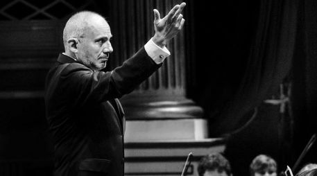 Trayectoria. Román Revueltas dirigió la Orquesta de Cámara de Bellas Artes. ESPECIAL/CULTURA ZAPOPAN