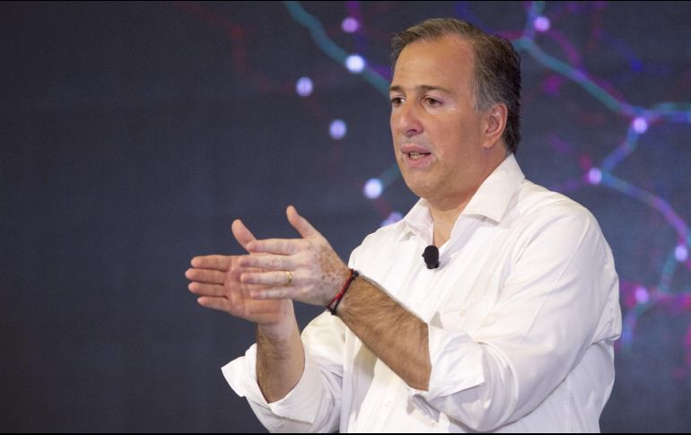 Antes de ser candidato, José Antonio Meade fungió como secretario de Hacienda en la gestión de Enrique Peña Nieto. NTX