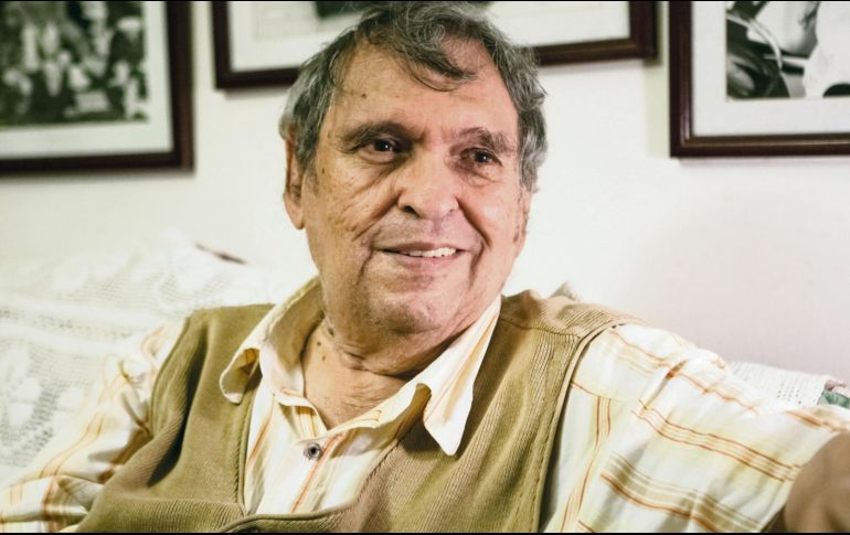 Cadenas es uno de los autores fundamentales de la lírica latinoamericana de los últimos años. EFE /