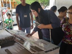 Valeria se informó para decidir su voto, por ello revisó las propuestas de los diferentes candidatos, con énfasis en la temática de la discapacidad. EL INFORMADOR / J. Pérez