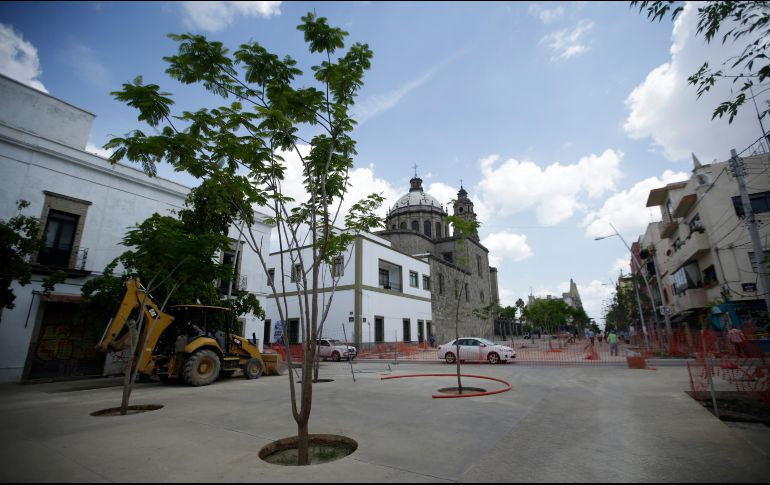 La SCT tiene a su cargo la renovación de la plazoleta Chopin, la del Santuario de Guadalupe, la plaza de Armas y la del templo de San Francisco, entre otras obras. EL INFORMADOR/Archivo