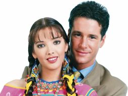 Fernando Carrillo y Adela Noriega protagonizaron la telenovela 
