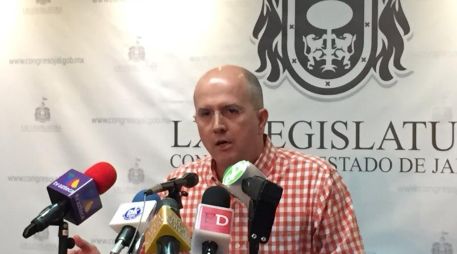 Valencia argumentó que este organismo no ha cumplido con el propósito para el que se creó, que tiene baja productividad. TWITTER/ @LegislativoJal