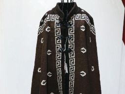 “Capa charra”. Pieza ganadora del Galardón Jalisco a la Artesanía 2018, elaborada con lana de borrego en telar. ESPECIAL