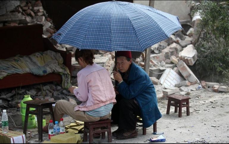 Unos 33 mil residentes son desalojados hoy en la sureña provincia china de Yunnan, tras ser sacudida por dos sismos de 5.0 grados. AFP / ARCHIVO