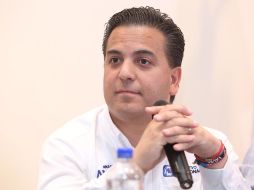 Zepeda aclara, en conferencia de prensa, que, a pesar de estar en poder de la dirigencia, en la elección de los coordinadores parlamentarios, los lineamientos le permitirán consultar a los próximos legisladores. TWITTER / @damianzepeda