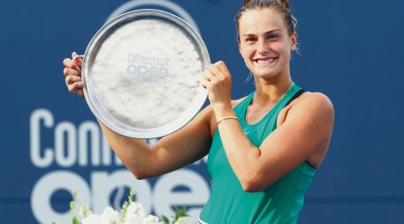 Aryna Sabalenka consumó apenas su segundo título en el circuito de la WTA. AFP / M. Meyer