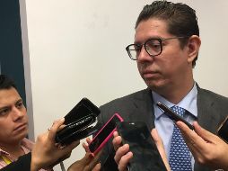 Juan Carlos Baker habla con los medios tras su participación en la inauguración del XXV Congreso del Comercio Exterior Mexicano. NTX/C. Trejo