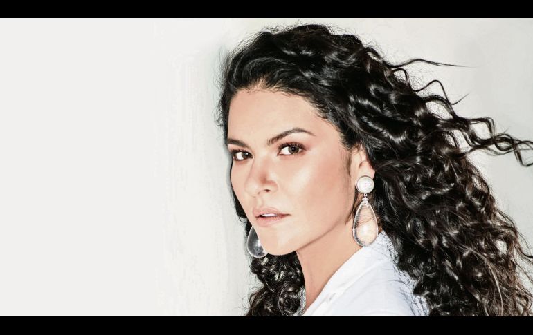 Emocionada por la llegada a las pantallas del Canal 9 con “Al otro lado del muro”. CORTESÍA