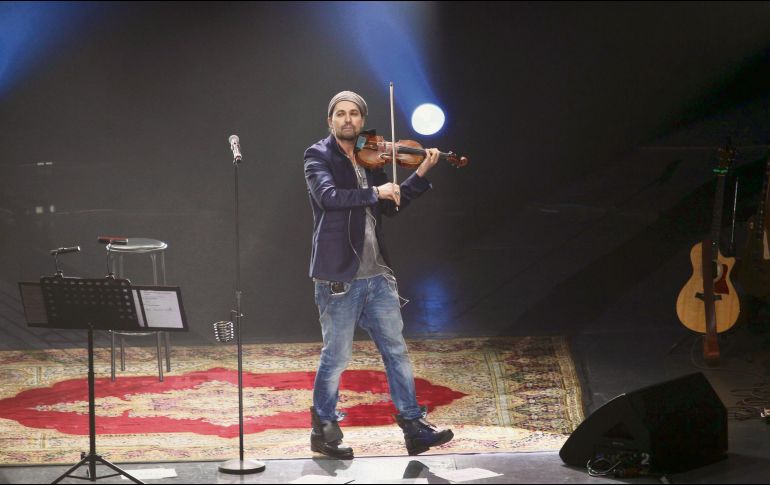 El violinista, preparado para llevar a un viaje musical a los tapatíos. NOTIMEX