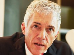 El fiscal federal suizo Michael Lauber matiza reuniones con el titular de FIFA. AFP