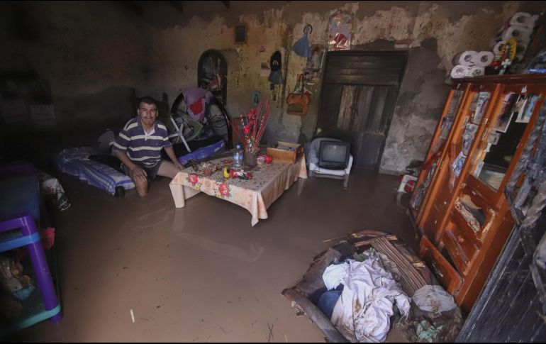 López Obrador detalló que se canalizarán 60 millones de pesos para cada uno de los ocho municipios afectados. SUN/ ARCHIVO