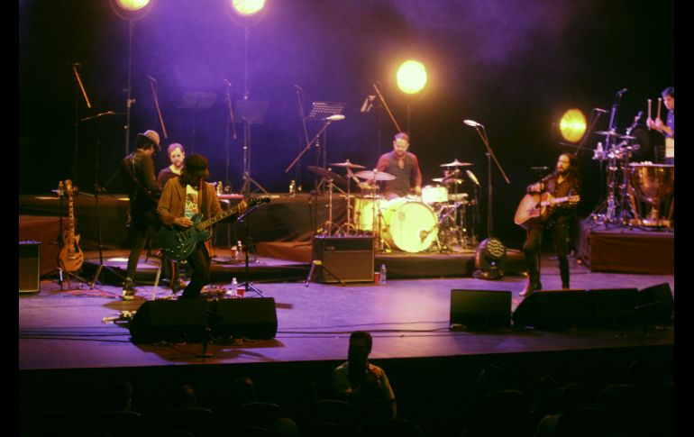 Disidente y su noche mágica en el Teatro Diana