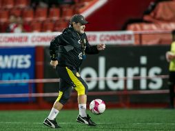 Maradona habría sido internado en una clínica cerca de Buenos Aires por un sangrado estomacal. MEXSPORT/ARCHIVO