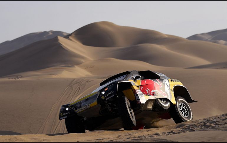 El galo lideró la discusión, tomando la delantera alrededor del kilómetro 150 y se ubicó en el quinto lugar en la general. AFP / F. Fife