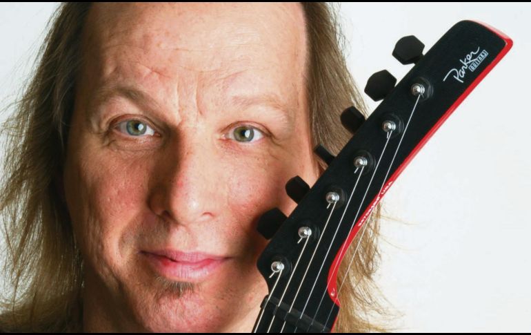 Adrian Belew, legendario guitarrista y miembro destacado de King Crimson. NOTIMEX