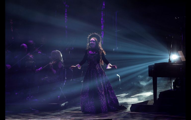 Sarah Brightman presenta su nueva producci�n HYMN, en el occidente de M�xico - GUADALAJARA (M�XICO), 22/01/2019.- La soprano brit�nica, Sarah Brightman presenta en concierto su nueva producci�n HYMN este martes, en el Auditorio Telmex de la ciudad de Guadalajara, estado de Jalisco (M�xico). EFE/ Francisco Guasco Sarah Brightman presenta su nueva producci�n HYMN, en el occidente de M�xico