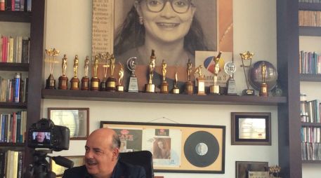 Gaitán fue productor de más de 80 programas de televisión, y ganó dos Globos de Oro. ESPECIAL
