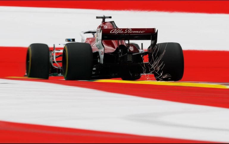 Kimi Raikkonen y Antonio Giovinazzi serán los pilotos encargados de conducir a la renovada escudería de Alfa Romeo, que busca catapultarse a los primeros planos de la Fórmula 1. FACEBOOK / Alfa Romeo Racing