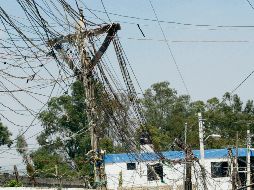 El año pasado, la CFE perdió 25 mil 700 millones por el robo de electricidad en el país (Colonia Lomas de Santa María). EL INFORMADOR