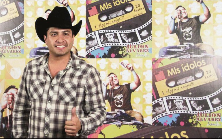 Julión Álvarez es uno de los infaltables al evento. REUTERS