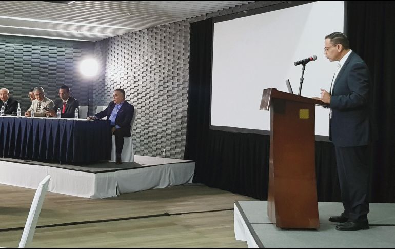 Carlos Arturo González González es el nuevo presidente del Colegio Jalisciense de Urólogos. EL INFORMADOR / R. Bobadilla