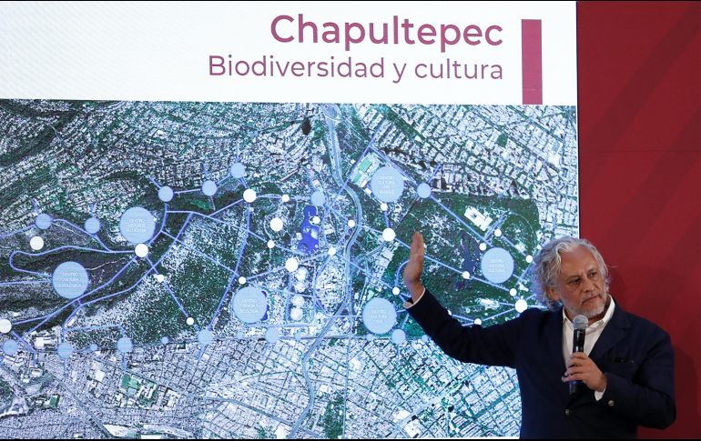 Durante la conferencia, Orozco hizo énfasis en la propuesta ambiental, que incluso consideraría tener un jardín botánico. SUN / A. Monroy