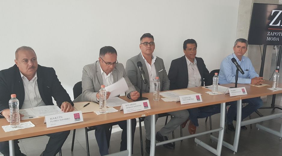 A pesar de la amenaza del TPP, Ricardo Morales Sandoval aseguró que hace falta mano de obra en Zapotlanejo para confeccionar y vender ropa. EL INFORMADOR / A. Gallegos