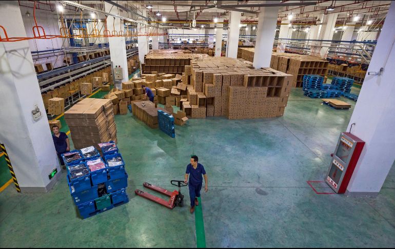 Estas tensiones comerciales han provocado inquietud en los mercados financieros y dudas sobre la evolución de la economía global. EFE/ ARCHIVO