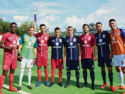 Los referentes del equipo alteño lucieron los nuevos uniformes de local, visitante y portero. CORTESÍA / CLUB TEPATITLÁN