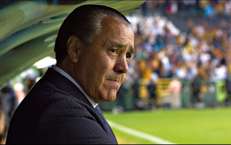 En un comunicado, el Salamanca explica que aunque Trejo tiene un título de director técnico expedido en Alemania, y más de 10 años de dirigir en México, no llena los requisitos de la RFEF. IMAGO7