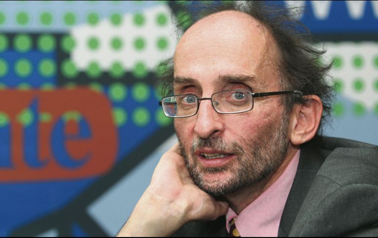 Daniel Goldin Halfon recibe el reconocimiento por parte de la Caniem. EL INFORMADOR