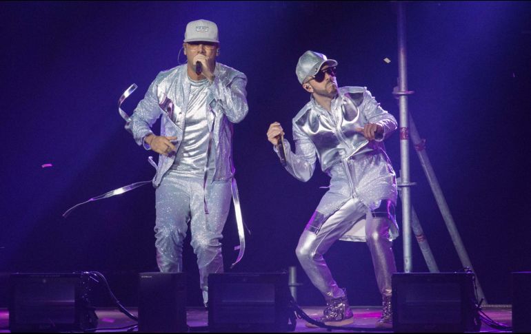Wisin 6 Yandel congregaron a ocho mil 400 seguidores en el Auditorio Telmex. EL INFORMADOR/G. Gallo