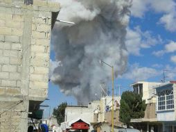 Ya se encuentran en el lugar elementos de Protección Civil del estado, elementos de Seguridad Pública y bomberos para atender el incidente en el taller clandestino de pirotecnia. NTX / ARCHIVO