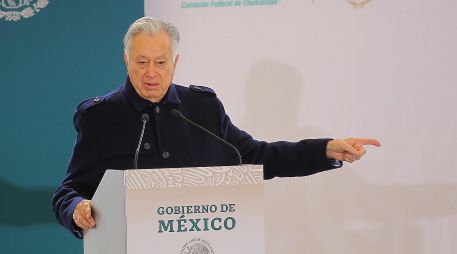 El director de la CFE salió fortalecido tras el espaldarazo del Presidente y del SUTERM. NTX/I. Hernández