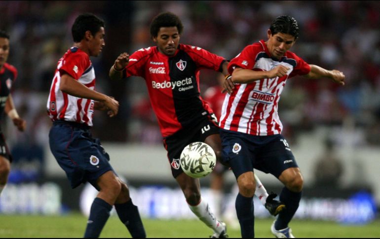 Magallón espera un gran duelo el próximo sábado entre Chivas y Atlas. EL INFORMADOR / ARCHIVO