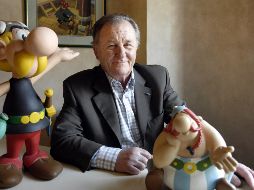 ''Astérix'', retratado como un hombre de baja estatura que siempre lleva puesto un casco con alas, fue creado a principios de la década de 1960 por Uderzo (foto) y René Goscinny. AFP / ARCHIVO