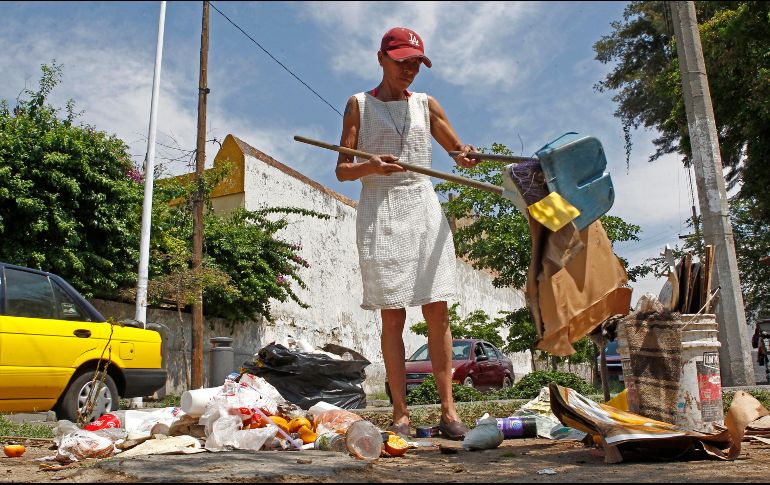 Adriana tiene 50 años y desde hace dos vive en situación de calle. EL INFORMADOR/A. Camacho