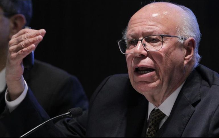 El ex ministro de Salud, José Narro, participó en el foro 