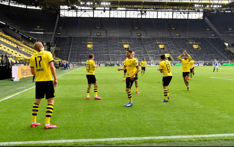 El balompié teutón tuvo una inusual jornada, en la que los jugadores evitaron cualquier contacto innecesario. EFE / M. Meissner