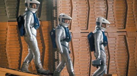 El valor del traje se ubica entre 200 mil y 300 mil dólares. FACEBOOK / 