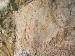 El desprendimiento de las rocas del Cerro de la Pasión descubrió dos dibujos pintados hace cientos de años en las piedras que movió el temblor. EFE / L. Villalobos